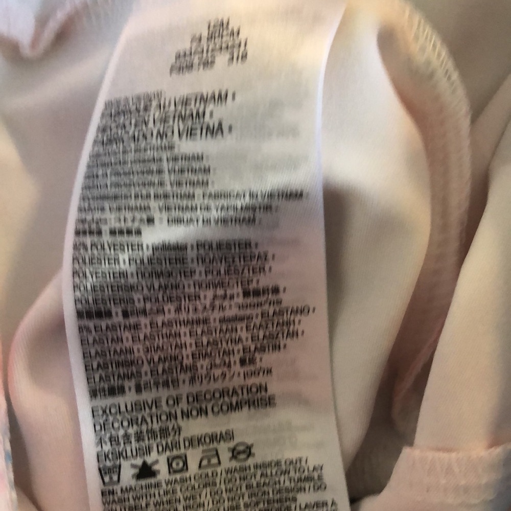 Nike toddler 2 price set. - Picture 8 of 9